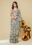 Pre-stitched sari set in the Suhana print